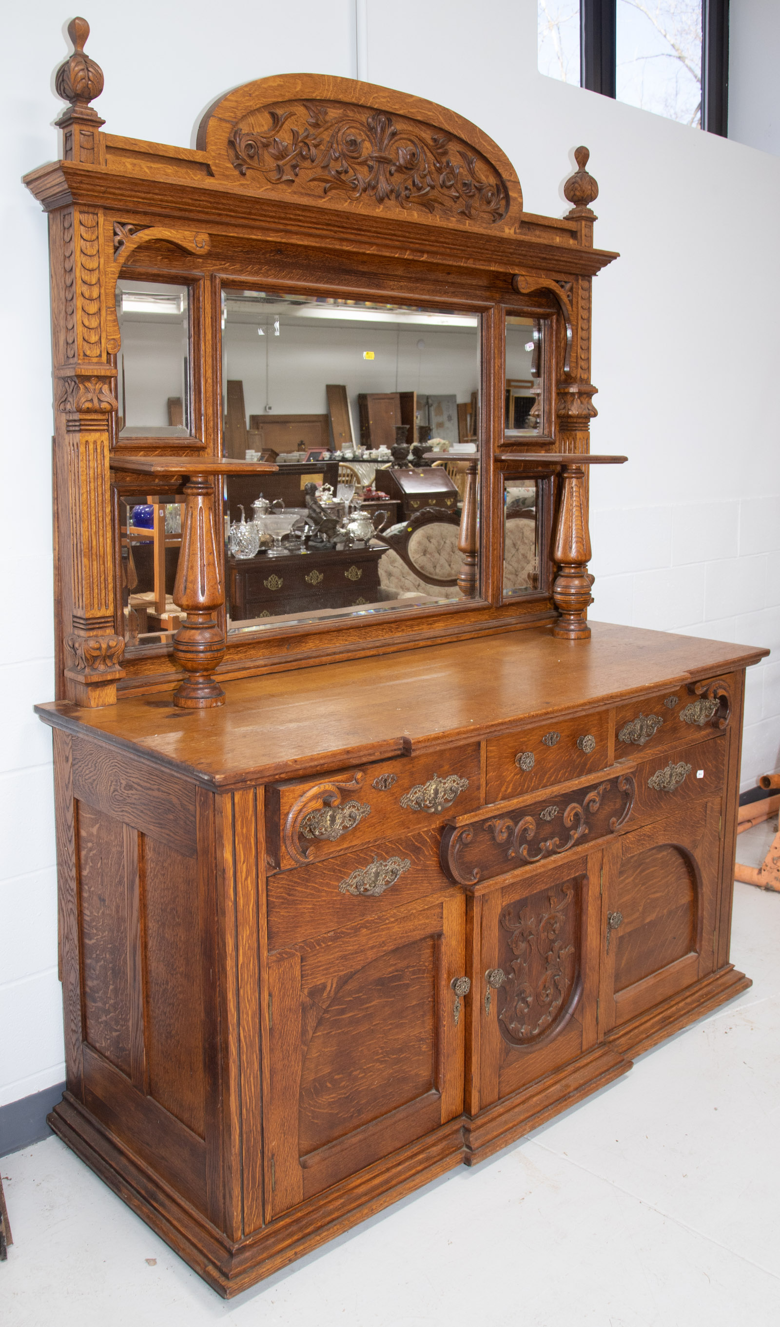 AMERICAN RENAISSANCE STYLE OAK
