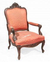 AMERICAN ROCOCO CARVED MAHOGAN