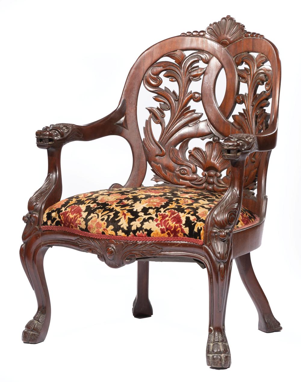 AMERICAN ROCOCO CARVED MAHOGANY