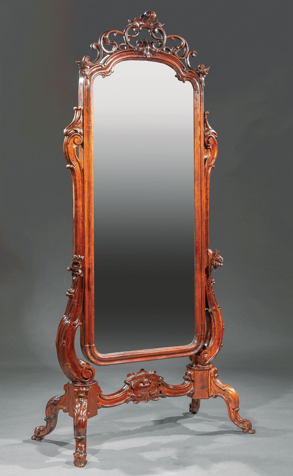 AMERICAN ROCOCO CARVED MAHOGANY