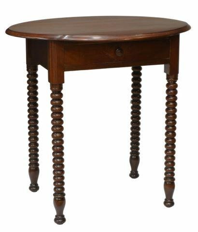 AMERICAN SHERATON STYLE MAHOGANY