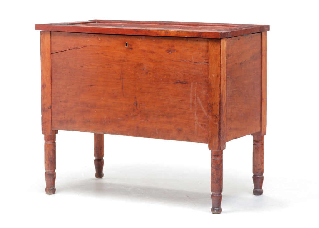 AMERICAN SHERATON SUGAR CHEST.
