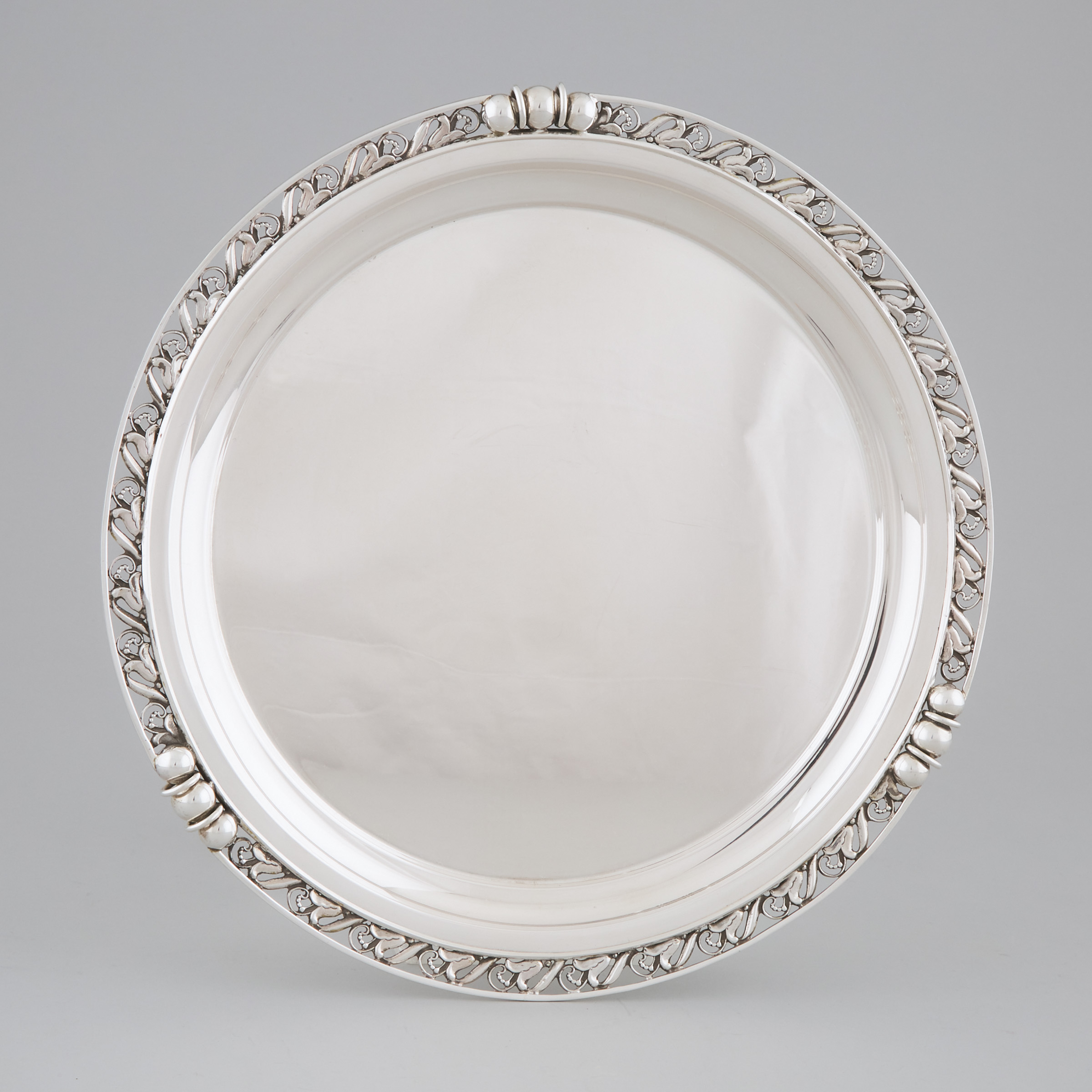 American Silver Circular Waiter,