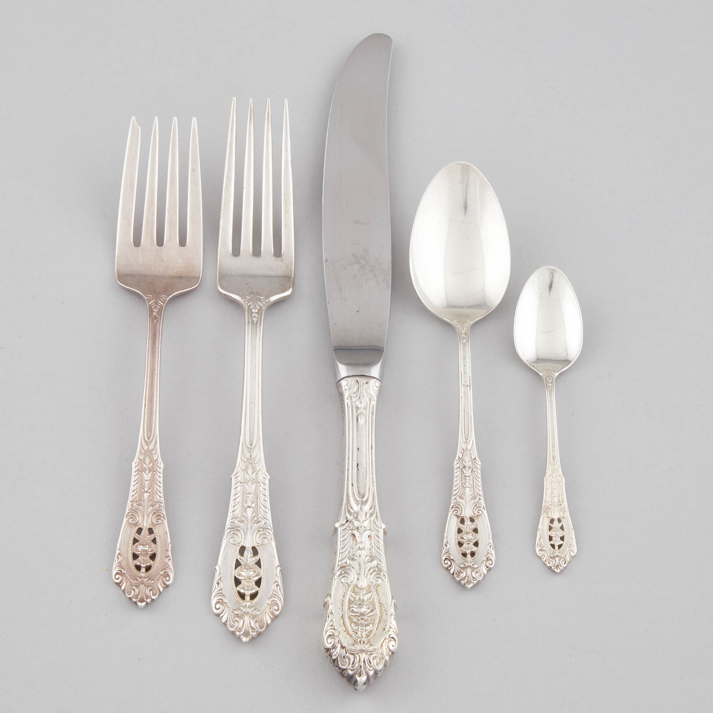 American Silver 'Rosepoint' Pattern
