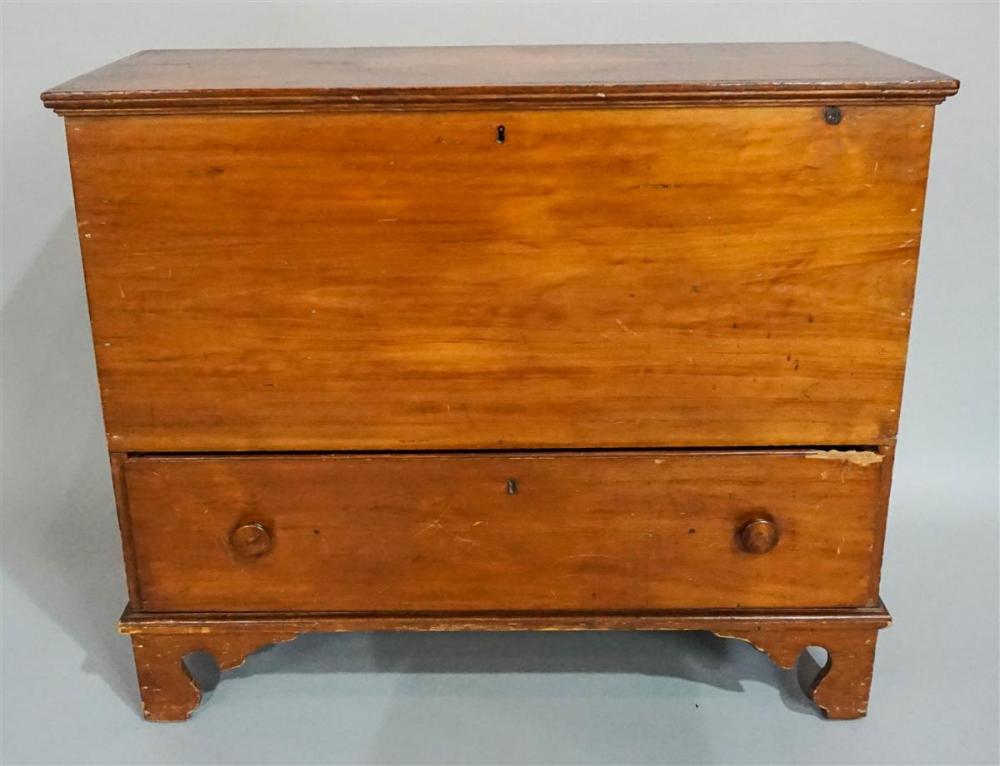 AMERICAN SINGLE DRAWER PINE BLANKET