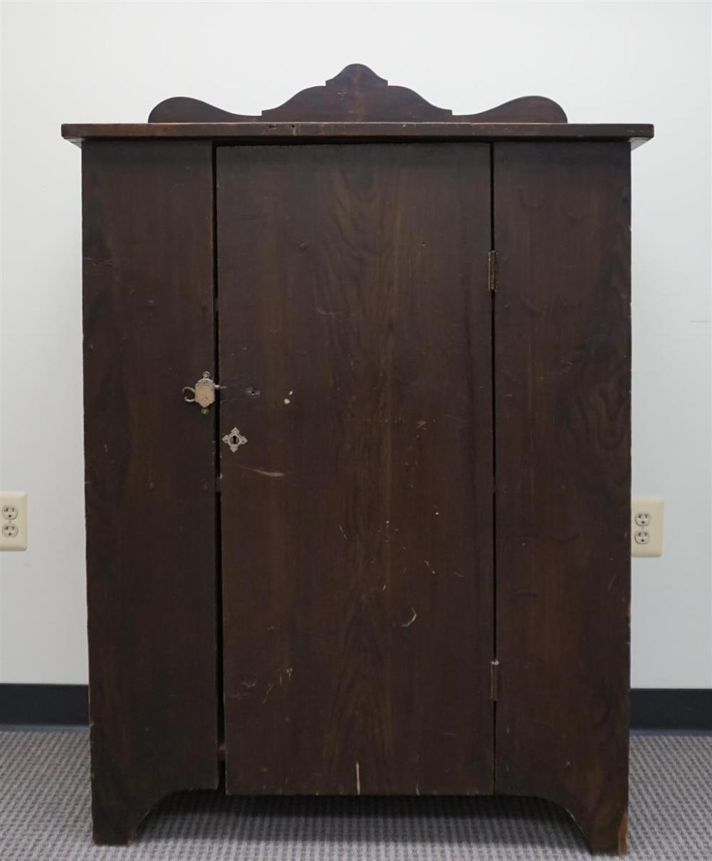 AMERICAN STAINED PINE PRESERVE