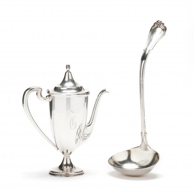 AMERICAN STERLING SILVER COFFEE POT