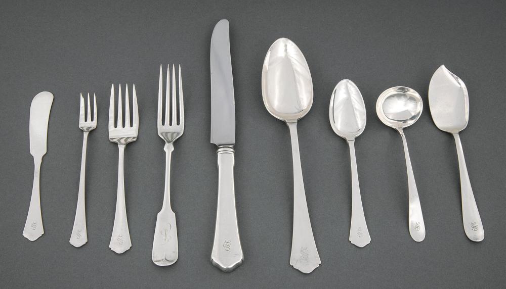 AMERICAN STERLING SILVER FLATWARE