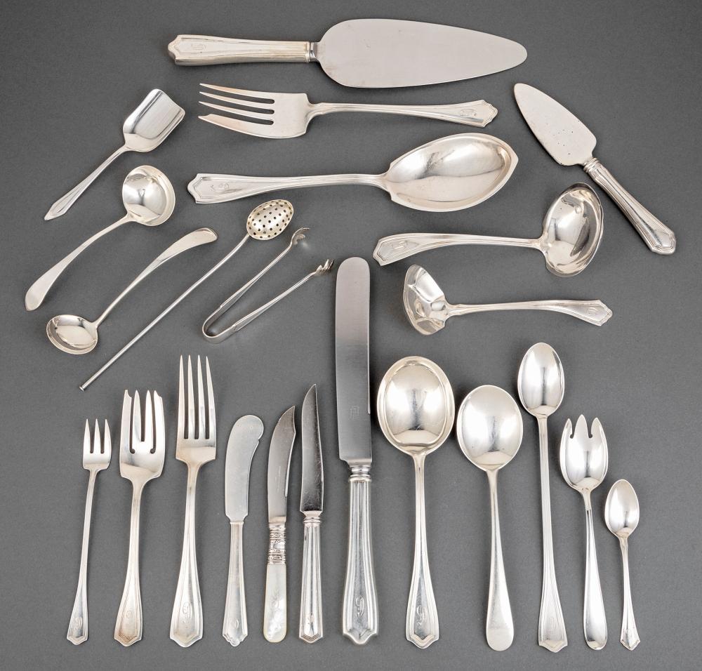AMERICAN STERLING SILVER FLATWARE