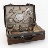 AMERICAN STERLING VANITY SET I