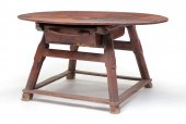 AMERICAN STRETCHER BASE TABLE.