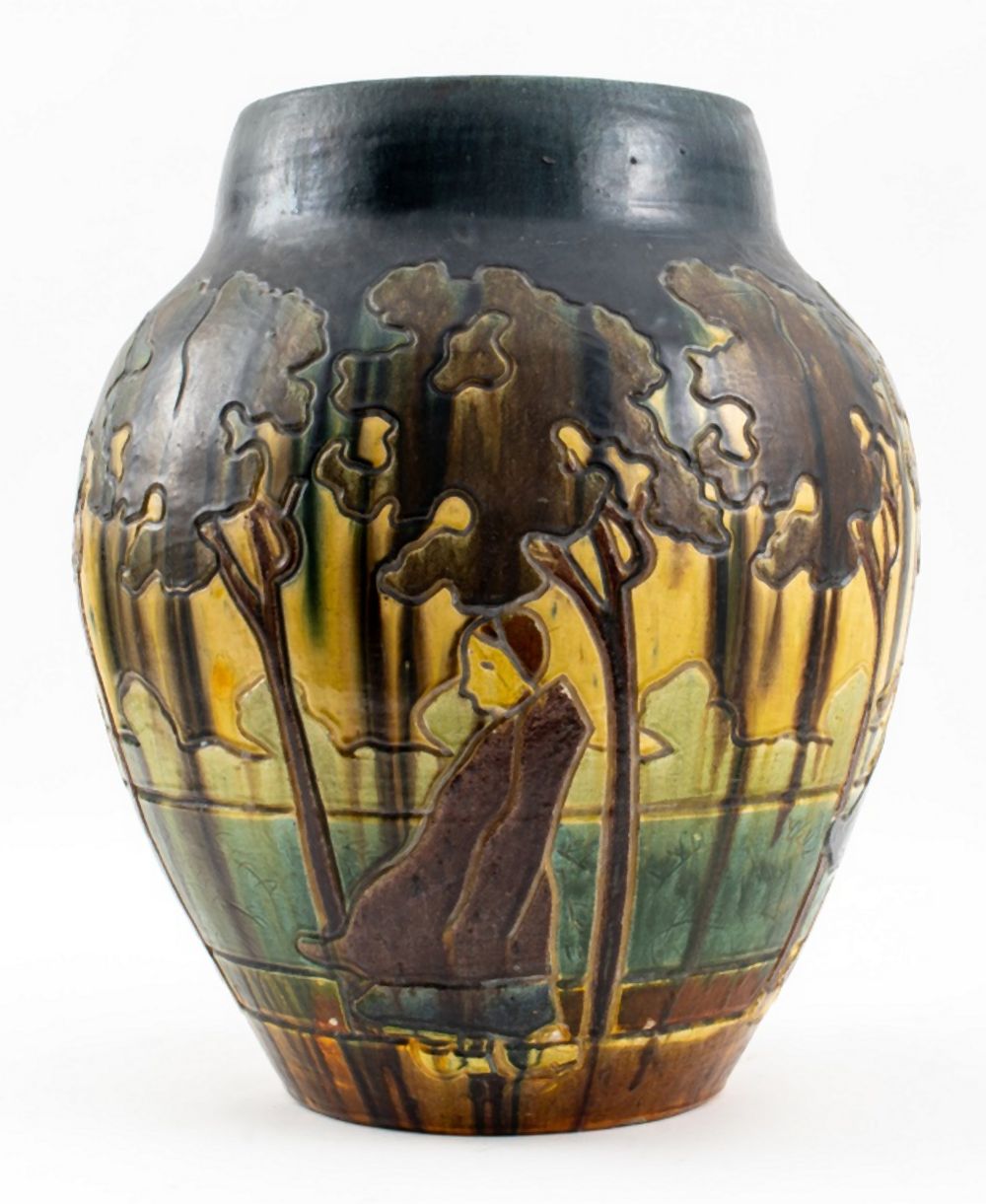 AMERICAN STUDIO POTTERY FLOOR