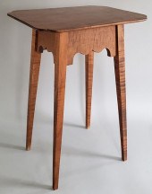 AMERICAN TIGER MAPLE SPLAY LEG