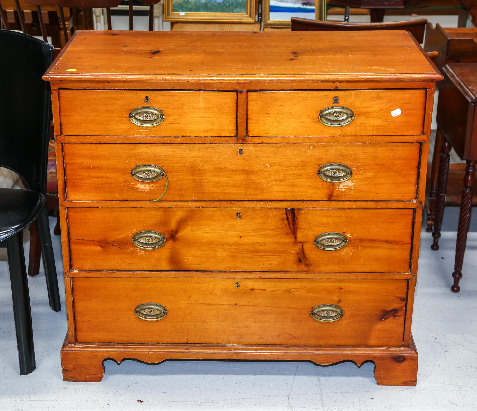 AMERICAN VERNACULAR PINE CHEST OF