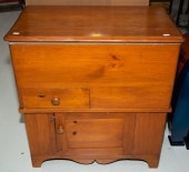 AMERICAN VERNACULAR STYLE PINE