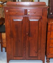 AMERICAN VERNACULAR STYLE PINE