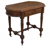 AMERICAN VICTORIAN SALON TABLE