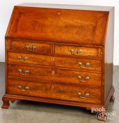 AMERICAN WALNUT SLANT FRONT DE