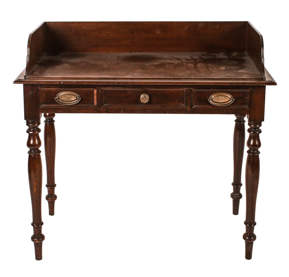 AMERICAN WASHSTANDwith two