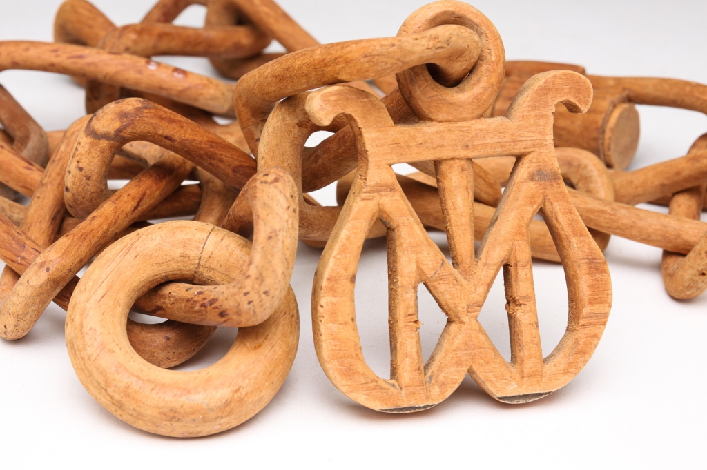 AMERICAN WHIMSEY CHAIN. Early