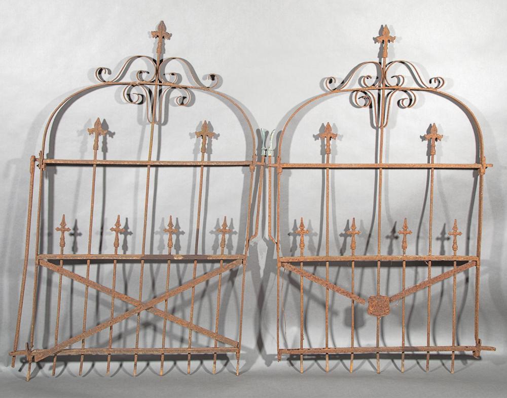 AMERICAN WROUGHT IRON GARDEN