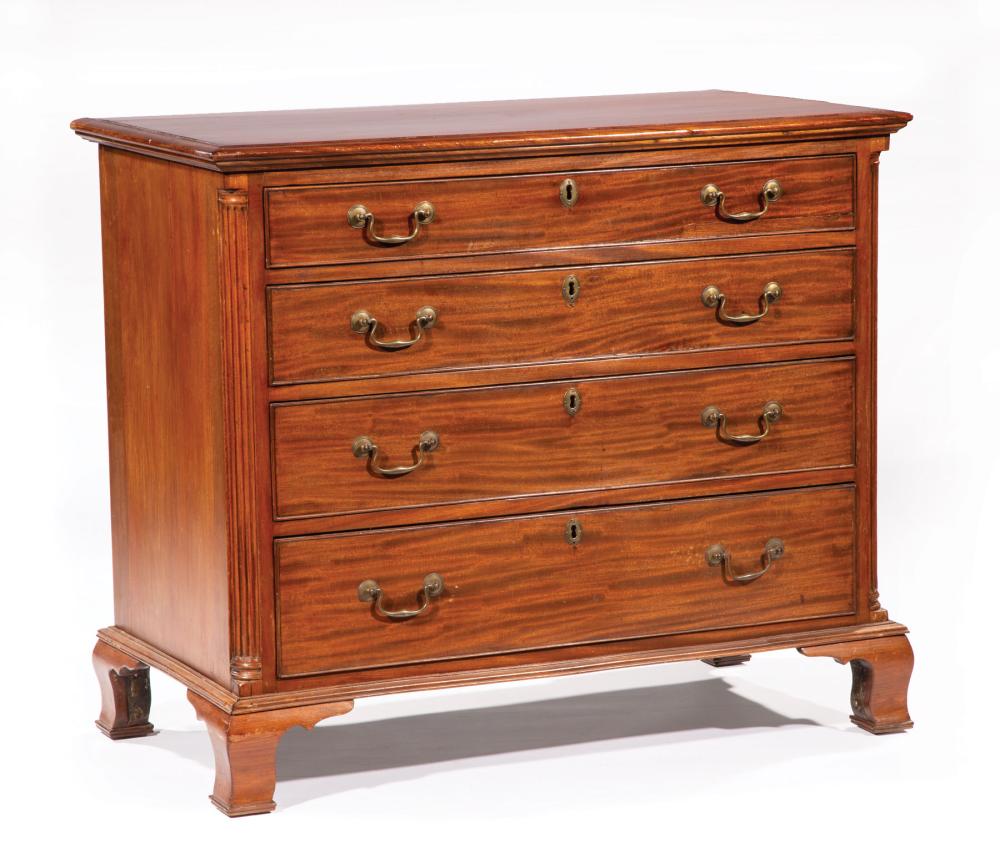 AMERICANMAHOGANY CHEST OF