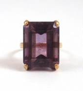 AMETHYST AND EIGHTEEN KARAT GO