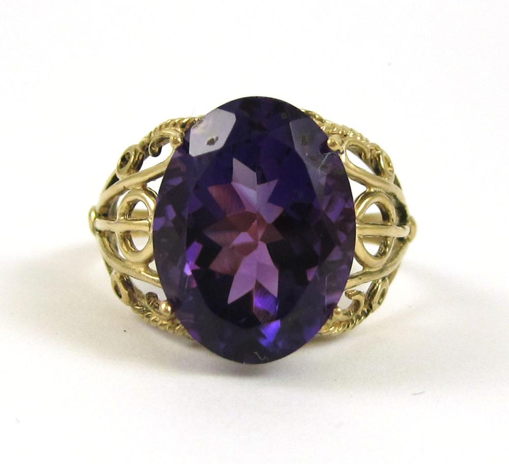 AMETHYST AND FOURTEEN KARAT GOLD