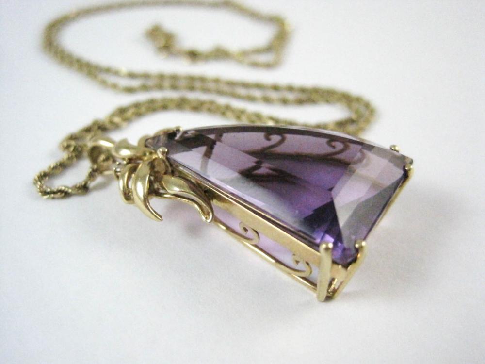 AMETHYST AND FOURTEEN KARAT GOLD
