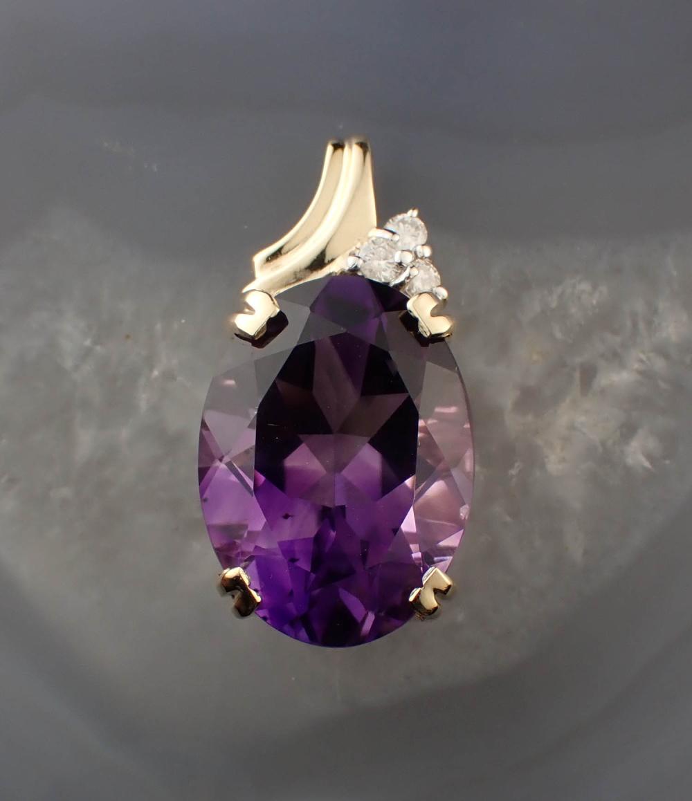 AMETHYST, DIAMOND AND YELLOW GOLD