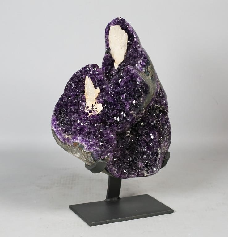 AMETHYST GEODE WITH CALCITE
