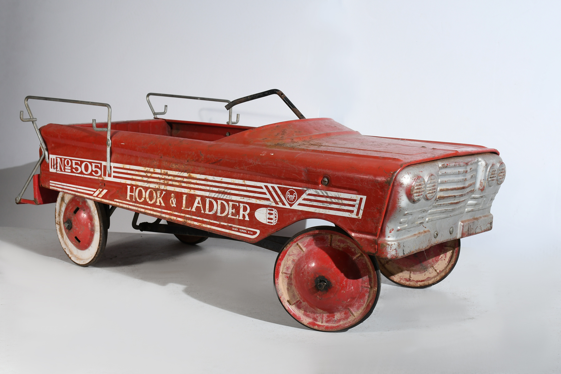 AMF NO 505 HOOK & LADDER PEDAL CAR: