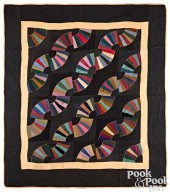 AMISH FAN VARIANT QUILT, CA. 1