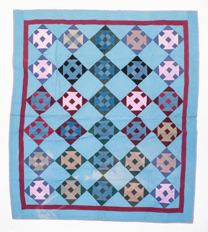 AMISH PIECED QUILT. American,