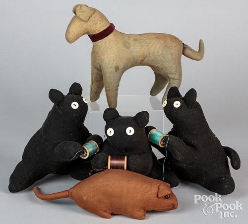 AMISH STUFFED ANIMALS, EARLY 20TH