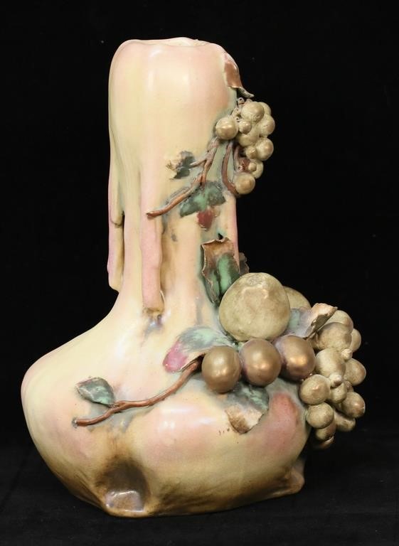 AMPHORA EDDA POTTERY VASE