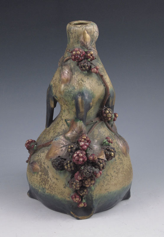 AMPHORA ''EDDA'' VASE: Impressed