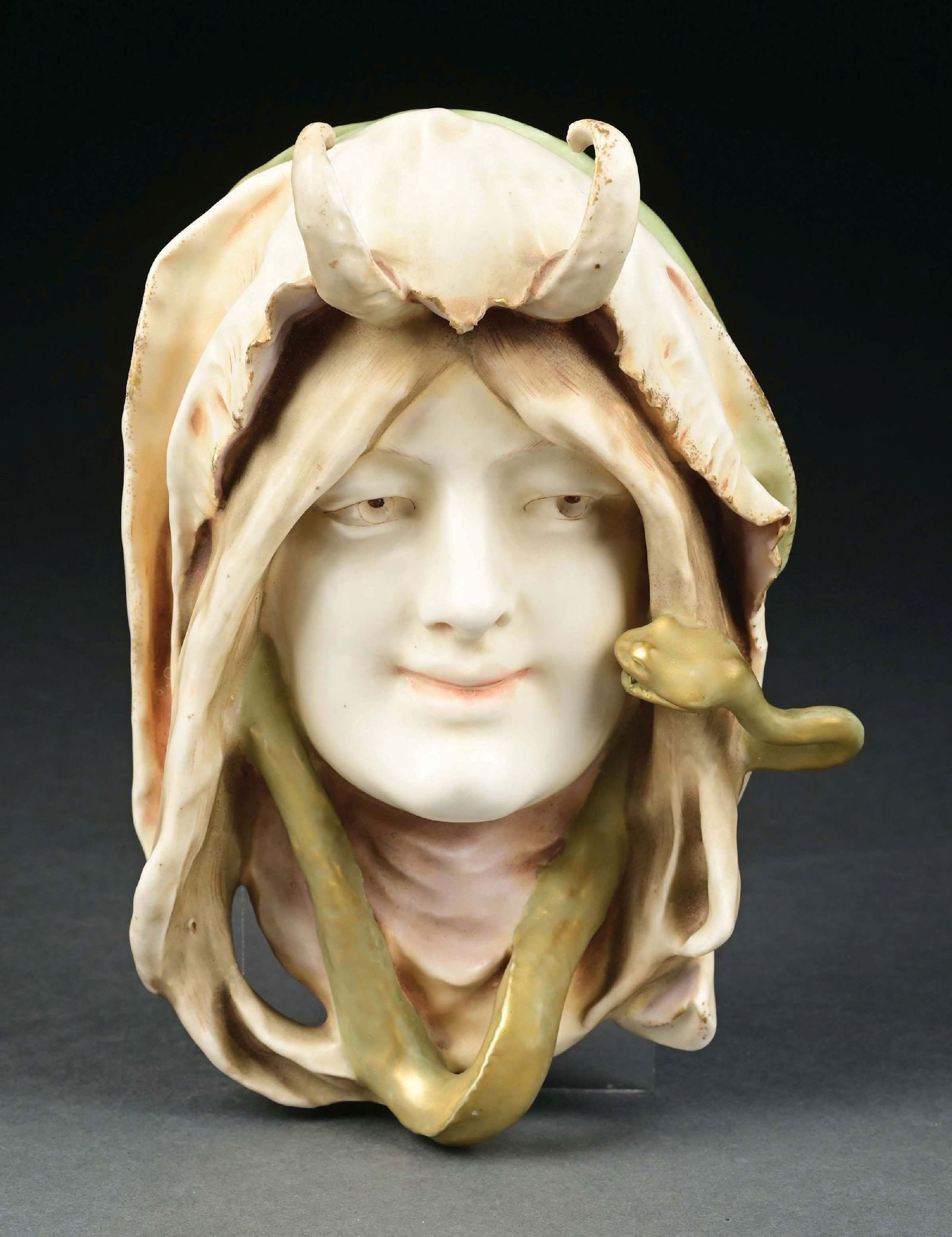AMPHORA EXTRTEMELY RARE WALL MASK