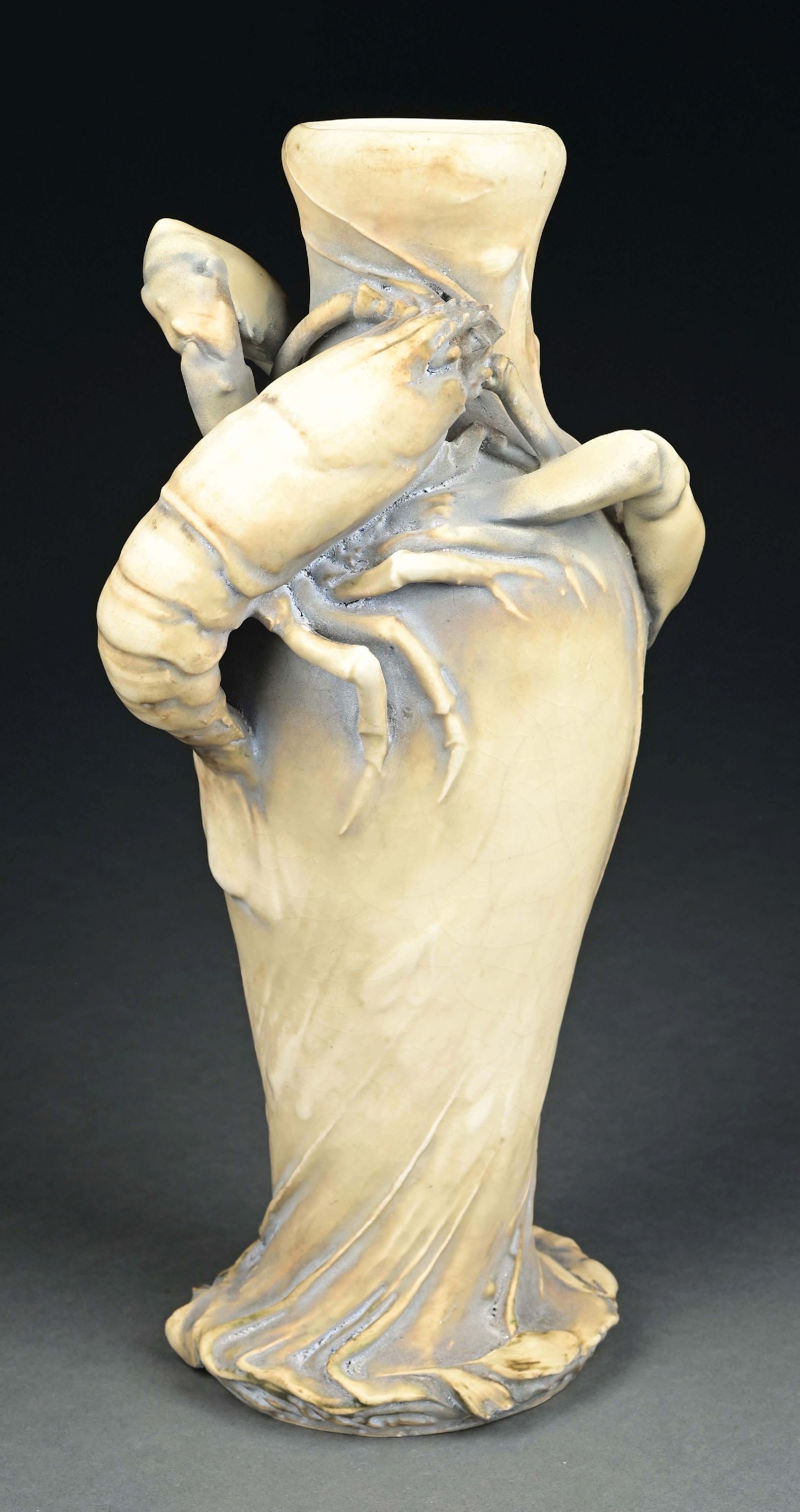 AMPHORA LOBSTER VASE DESIGNED BY