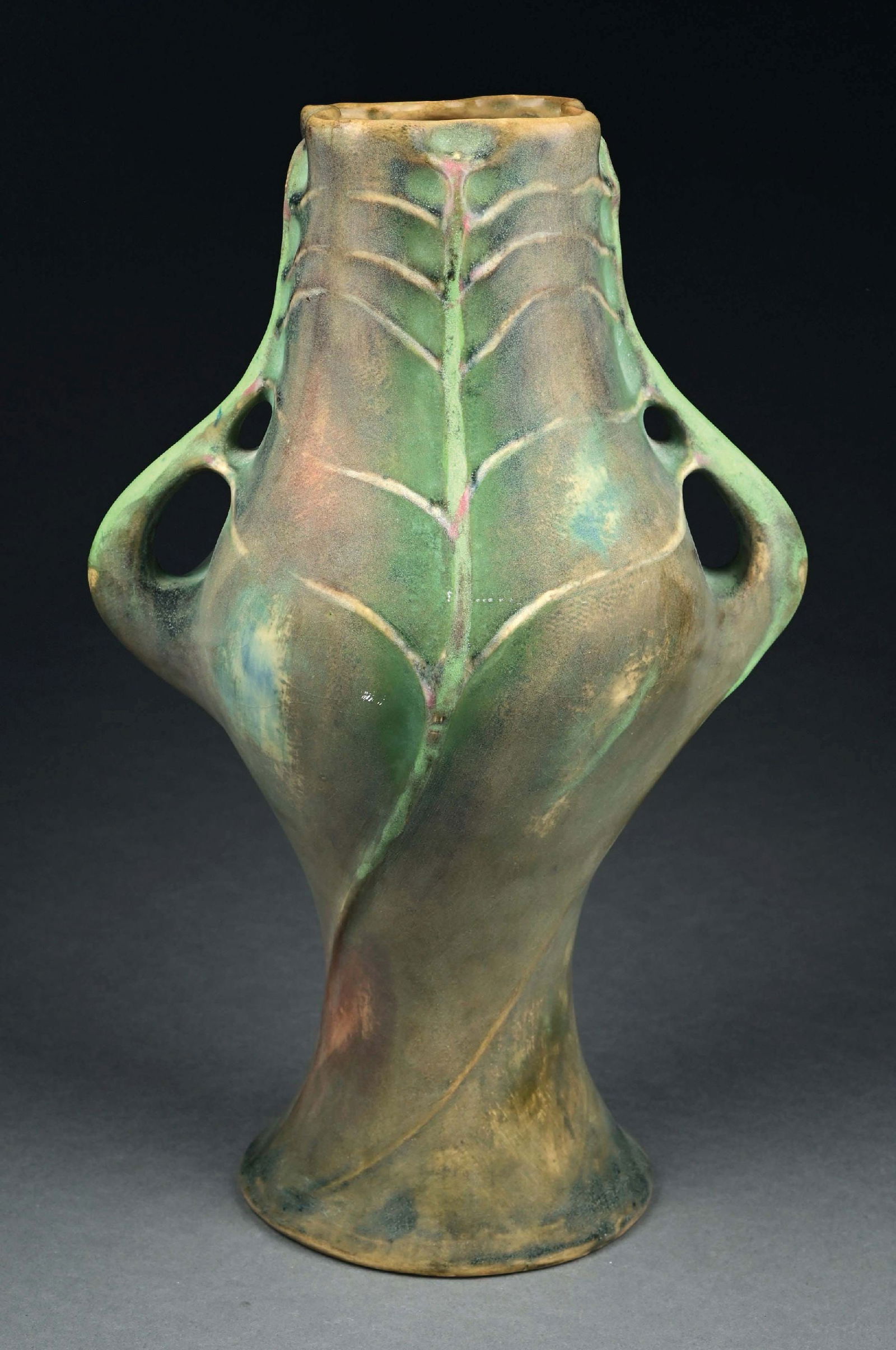 AMPHORA PAUL DASCHEL DESIGNED