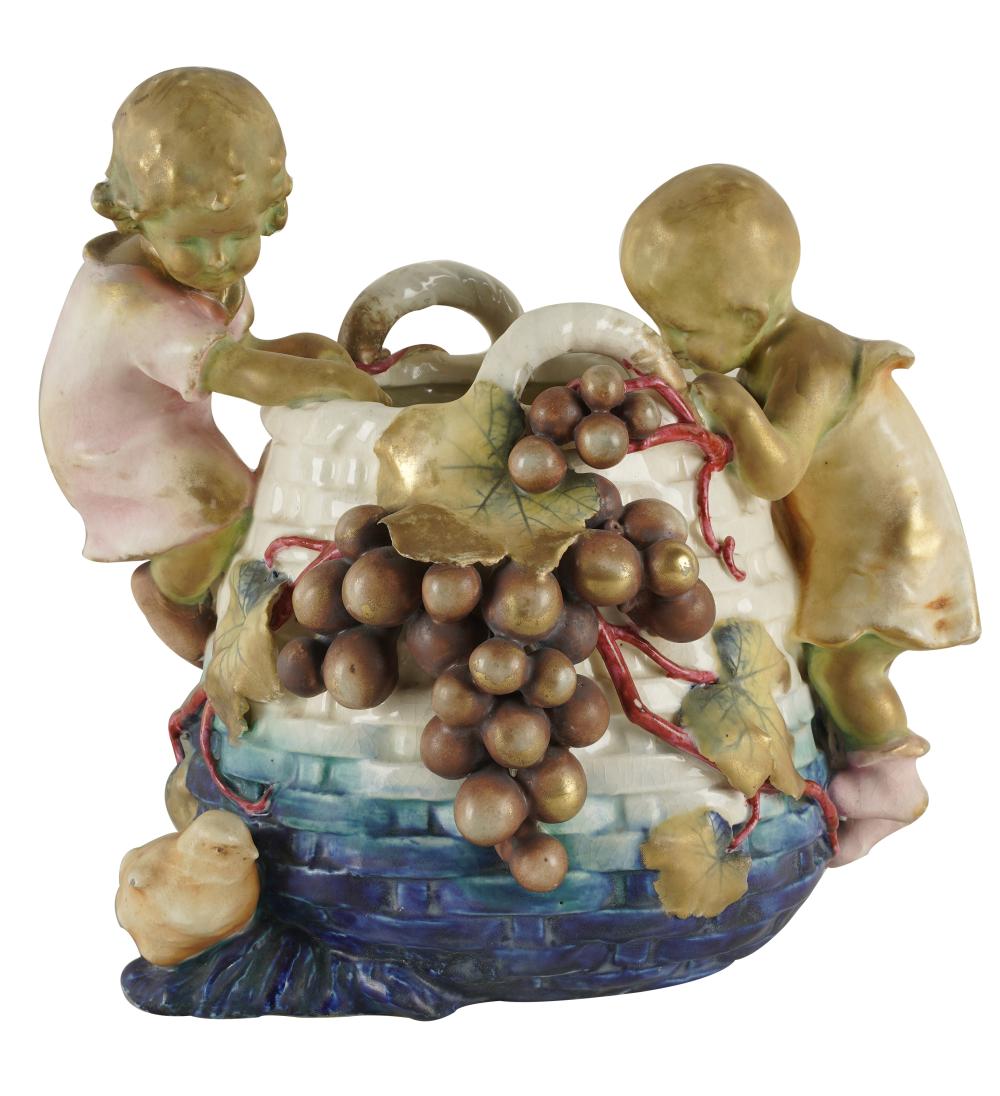 AMPHORA POTTERY FIGURAL