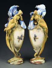 AMPHORA RARE PAIR OF OPPOSING