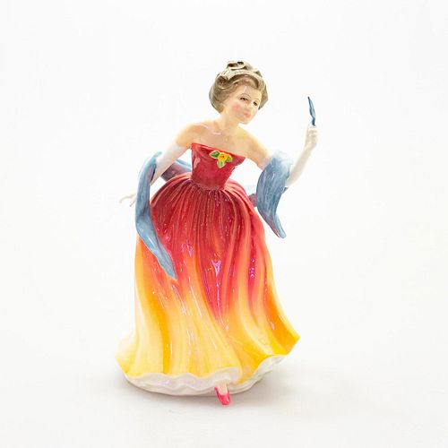 AMY'S SISTER HN3445 - ROYAL DOULTON