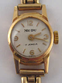 An 18 carat gold lady's wrist watch