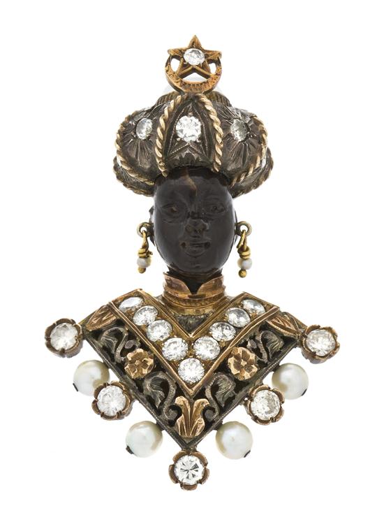 An 18 Karat Gold Diamond Cultured