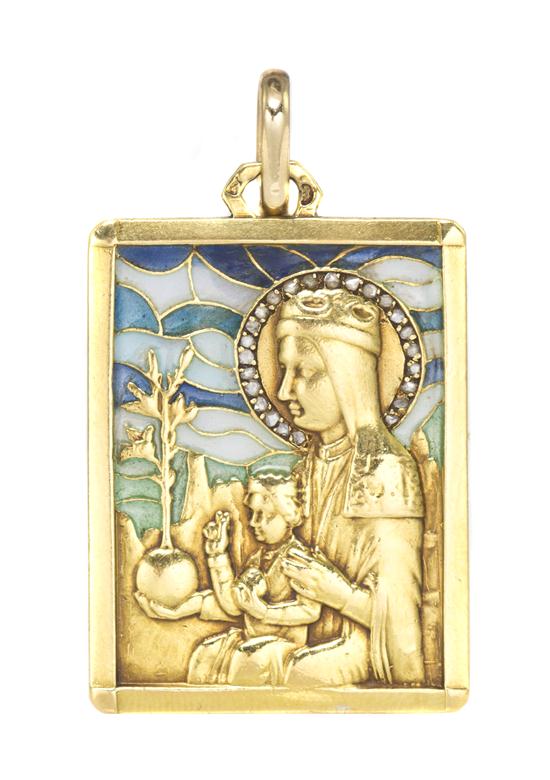 An 18 Karat Yellow Gold and