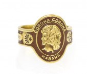 An 18 Karat Yellow Gold and En