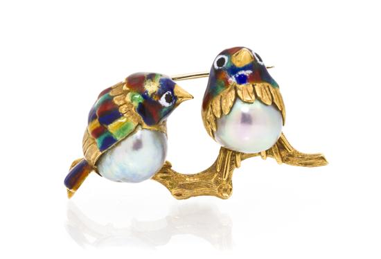 *An 18 Karat Yellow Gold Cultured