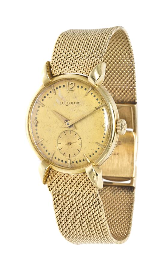 An 18 Karat Yellow Gold