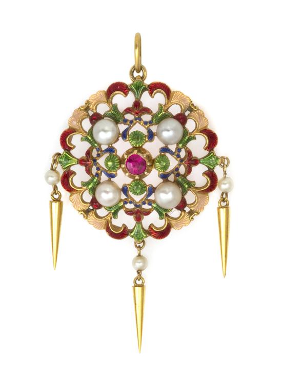 An 18 Karat Yellow Gold